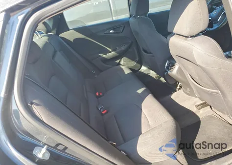 2018 Chevrolet Malibu Lt z USA, uszkodzony, nr VIN 1G1ZD5ST1JF237393